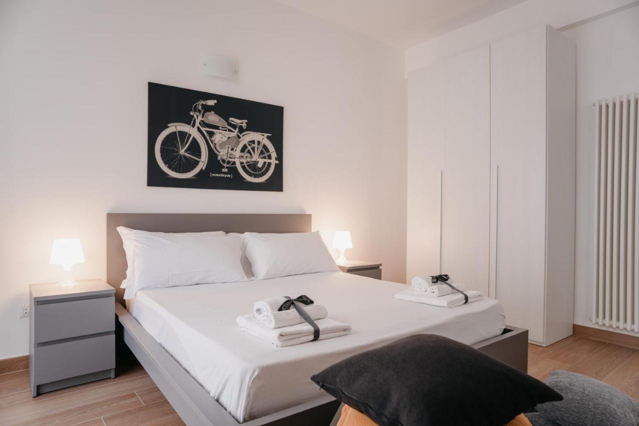 Brombeis Aurea By Casanapoletana - Town Center Apartment Naples Exterior photo