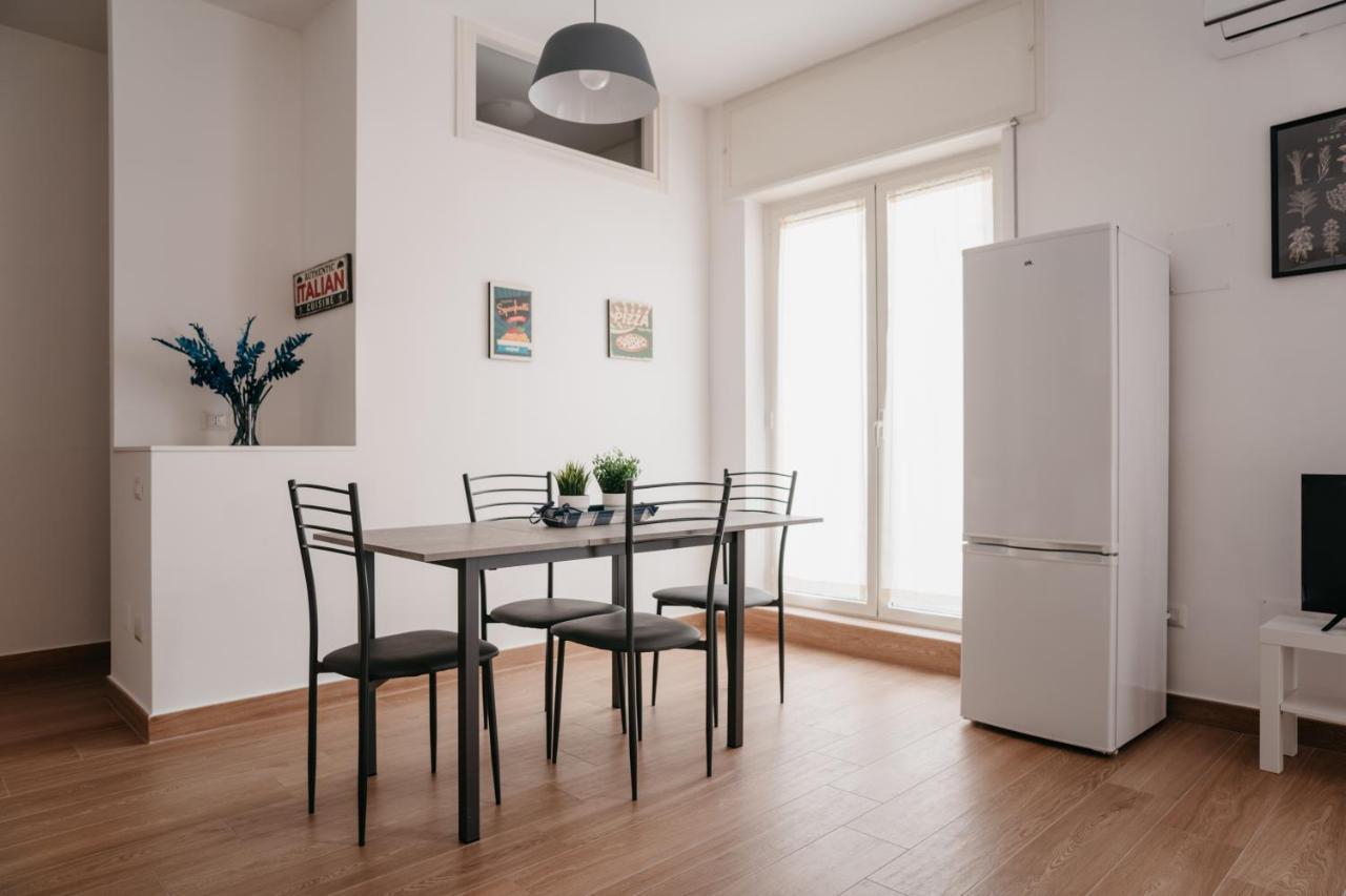 Brombeis Aurea By Casanapoletana - Town Center Apartment Naples Exterior photo